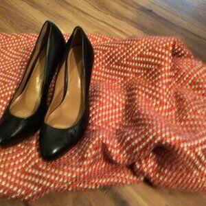 Banana Republic Black Leather Heel  6M